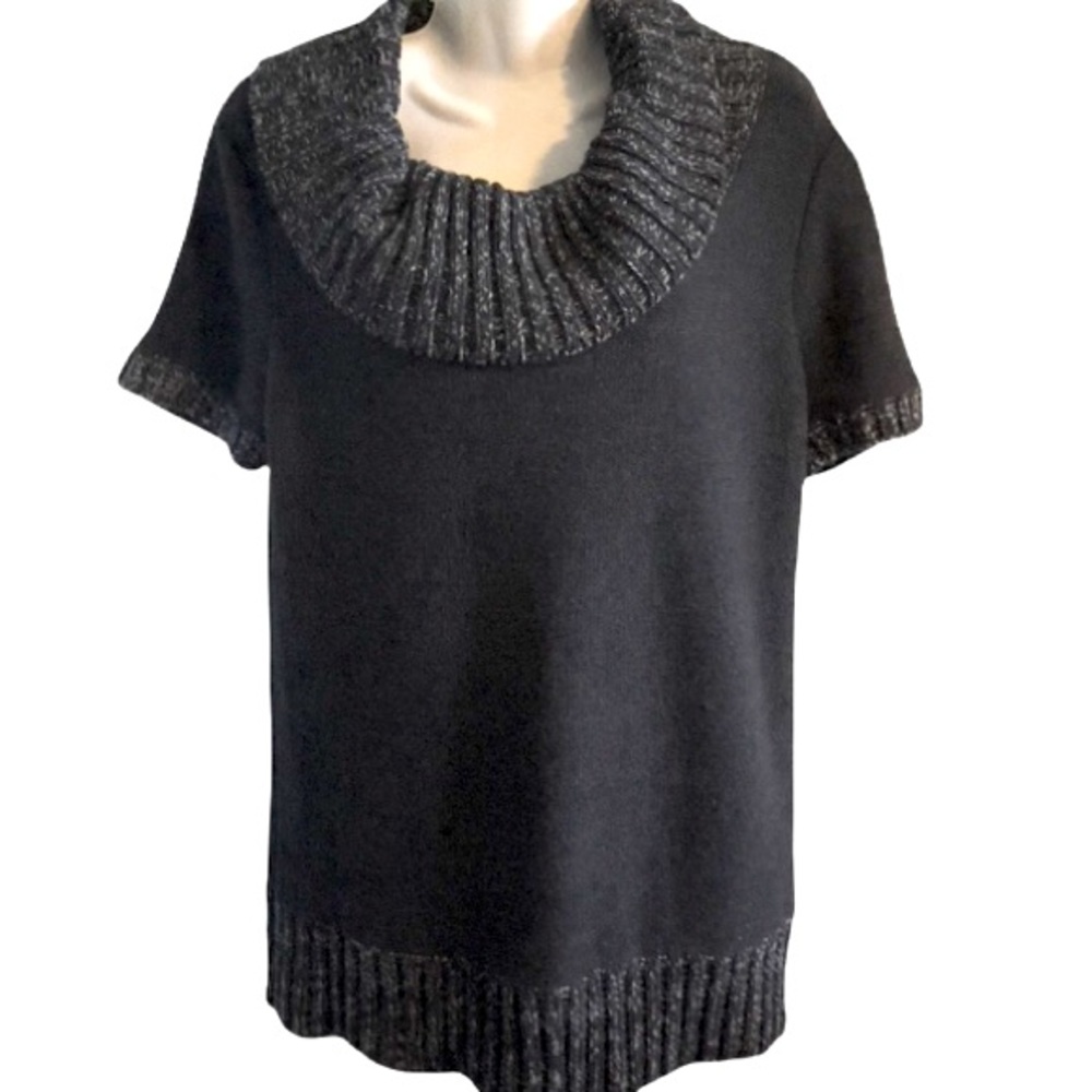 AGB short sleeve cowl neck sweater size L